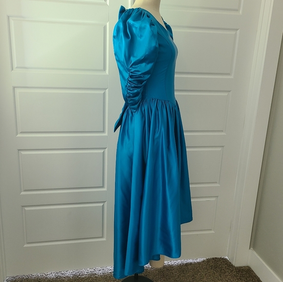 Teal Satin Vintage 80's Prom Dress - Picture 3 of 7